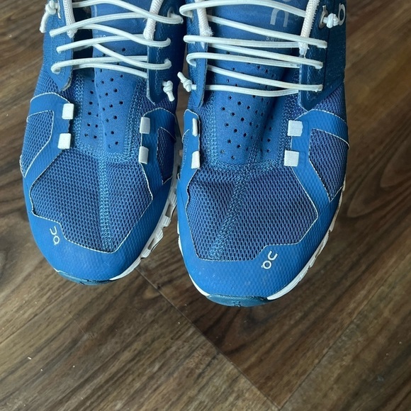 ON Cloud Womens Running Sneakers - Picture 5 of 14